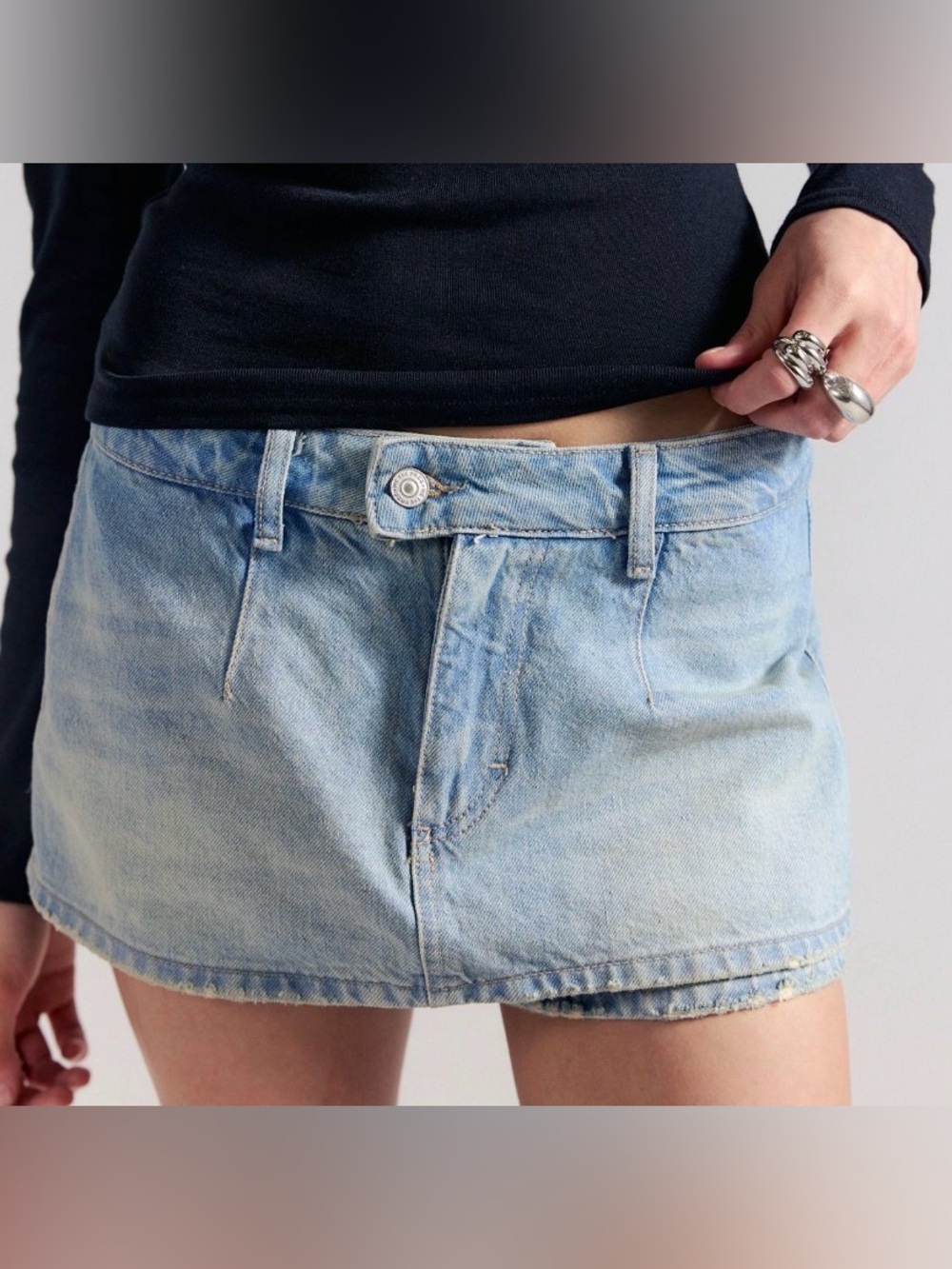 We The Free People Gallivanting Micro Mini Light Blue Denim Skort Short Sz 27